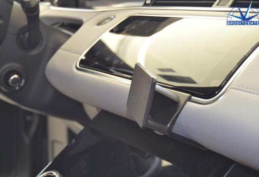 Proclip Land Rover Range Rover Evoque 19- Center mount