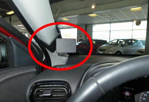 Proclip Toyota Yaris 21- Left mount  high