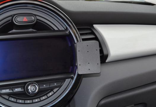 Proclip Mini Cooper 2016-angled-ONLY Vis.Boost & Nav.XL 8.8