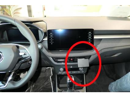 Proclip Skoda Fabia 22- Center mount