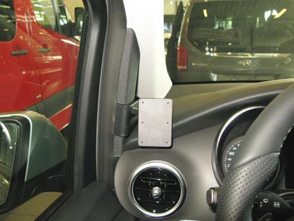 Proclip Mercedes Benz V-klasse 2016- left mount