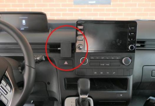 Proclip Hyundai Staria 22- Center mount