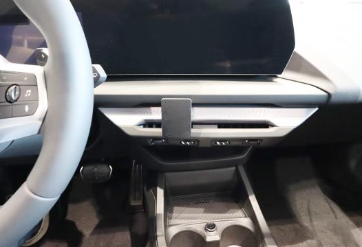 Proclip BMW 1-series F70 25- Center mount