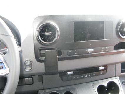 Proclip Mercedes Sprinter 19- Center mount