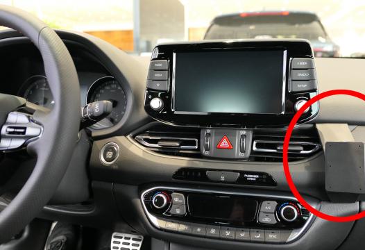 Proclip Hyundai i30 17- Angled Mount