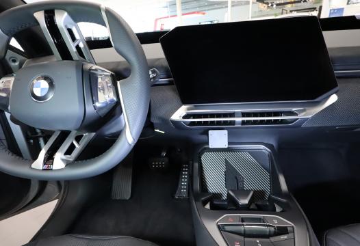 Proclip BMW iX3 26- Center mount