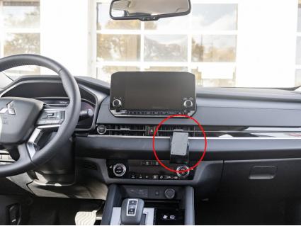 Proclip Mitsubishi Outlander 22- Angled mount
