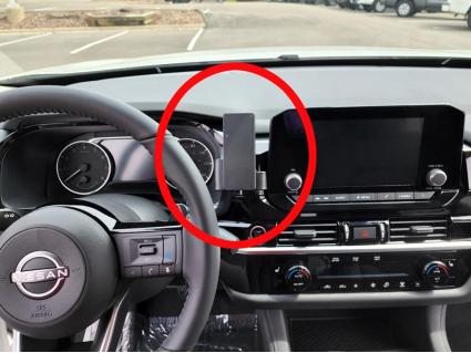 Proclip Nissan Pathfinder 2022- Center mount