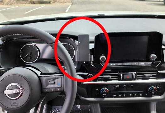 Proclip Nissan Pathfinder 2022- Center mount