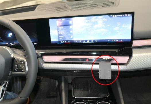 Proclip BWM 5-series G60/G61/G68 24- Center mount