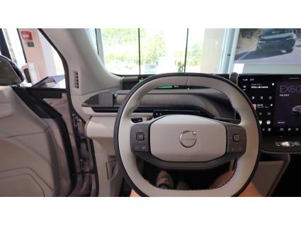 Proclip Volvo EX60 27- Left mount