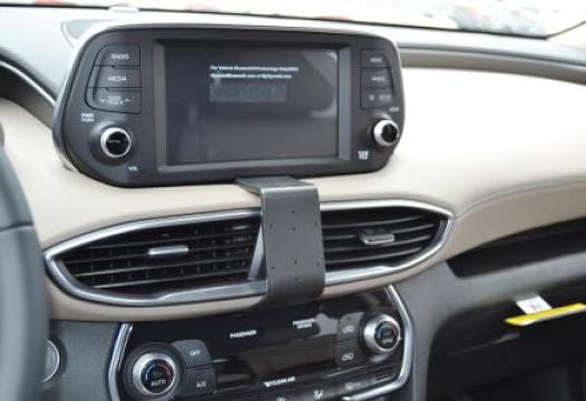 Proclip Hyundai Santa Fe 19- Center mount