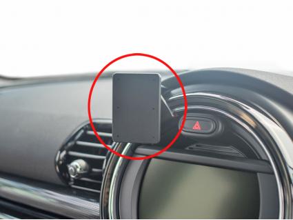 Proclip Mini Cooper Clubman 2016- Center mount (LHD
