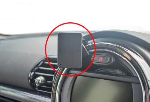 Proclip Mini Cooper Clubman 2016- Center mount (LHD