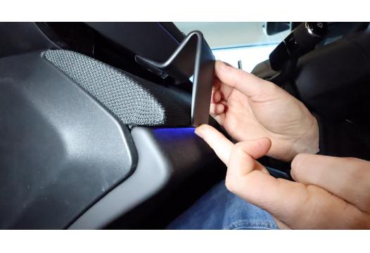 Proclip Polestar 4 24- Left mount