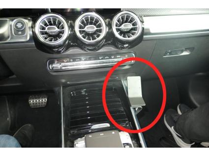 Proclip Mercedes Benz GLB-Class 20- Console mount right side