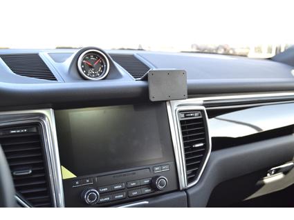 Proclip Porsche Macan 15-18  Center mount