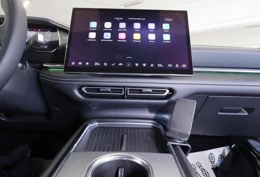 Proclip Mazda 6e 25- Console mount