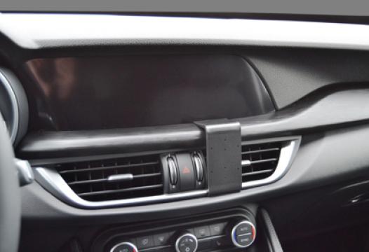 Proclip Alfa Romeo Stelvio 16- Center mount
