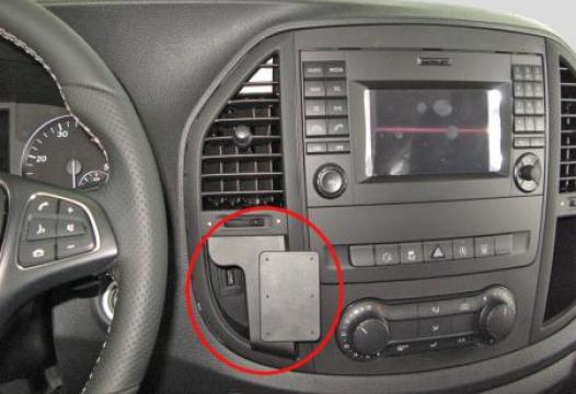 Proclip Mercedes Benz Vito 2015- Center mount (automaat)