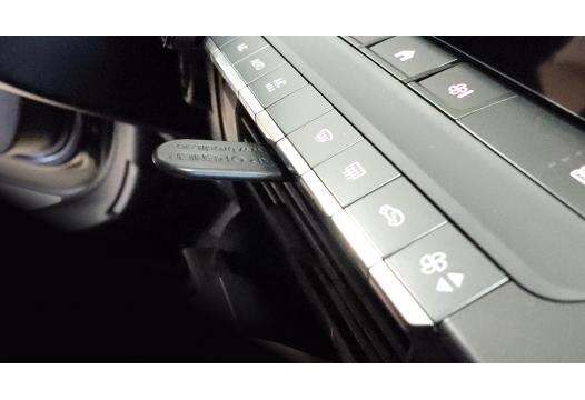 Proclip Opel Astra 22- Center mount