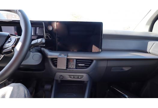 Proclip Ford Transit Courier Center Mount 25- only for 10" screen
