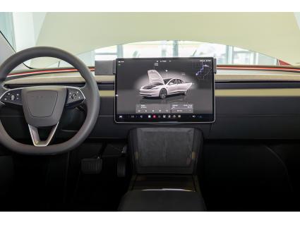 Proclip Tesla Model 3 24½- Center mount