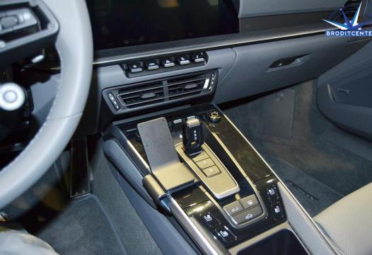 Proclip Porsche 911 (Type 992) 20- Center mount