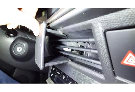 Proclip Opel Frontera 24- Center mount