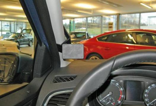 Proclip Skoda Fabia 2015- Left mount