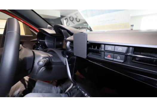 Proclip Alfa Romeo Junior 24- Center Mount