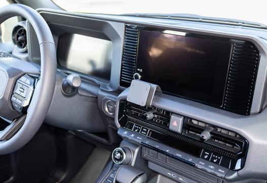 Proclip Toyota LandCruiser 24- Center mount