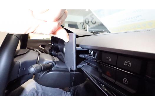 Proclip Alfa Romeo Junior 24- Center Mount