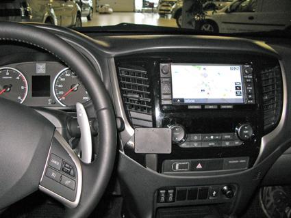 Proclip Mitsubishi L200 16- center mount