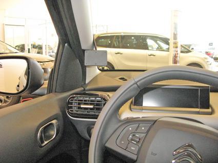 Proclip Citroen C4 Cactus 2015- left