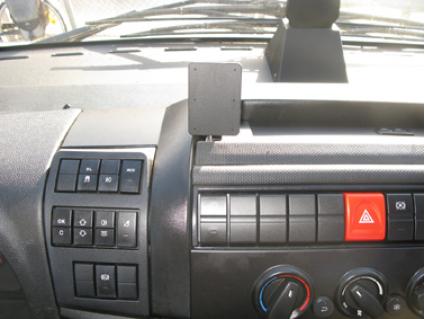 Proclip Iveco Euro Cargo 16- Center mount