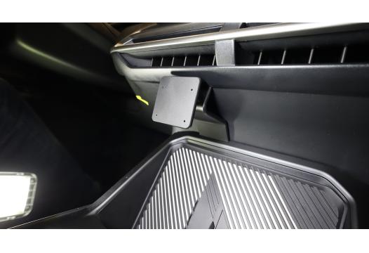 Proclip BMW iX3 26- Center mount
