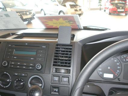 Proclip Volkswagen T5 Transporter/Pickup 03-09 Center mount 