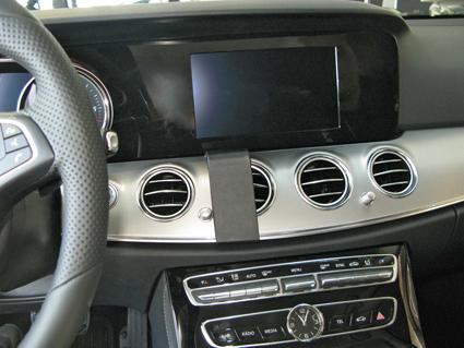 Proclip MB E-Class 2017- Center mount