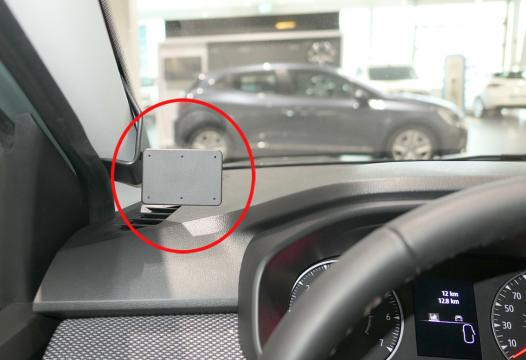 Proclip Dacia Sandero 21- Left mount