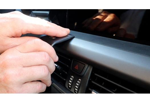 Proclip Ford Transit Courier Center Mount 25- only for 10" screen