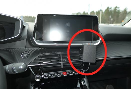 Proclip Peugeot 208 20- Angled mount