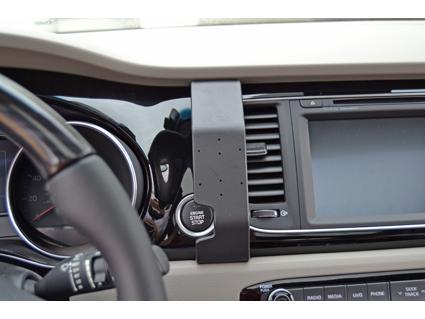 Proclip Kia Carnival 15- Center Mount