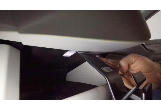 Proclip Volvo EX60 27- Center mount