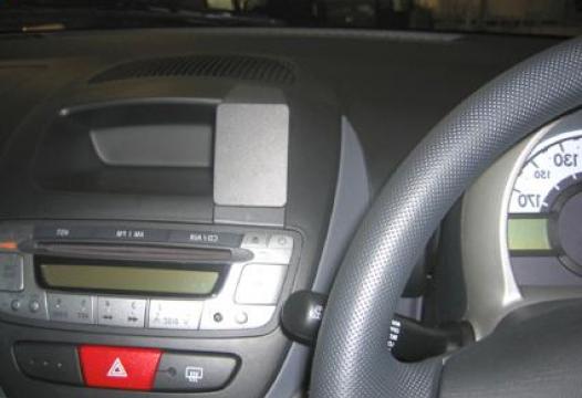 Proclip Citroen C1 06-07  Center RHD