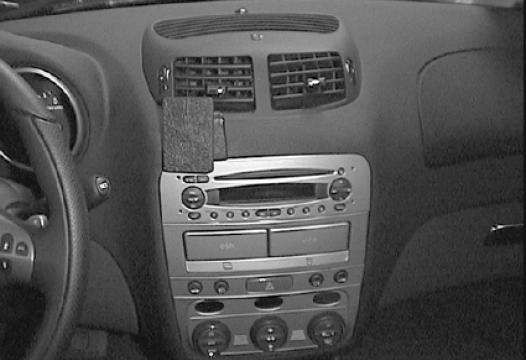 Proclip Alfa Romeo 147 01- center