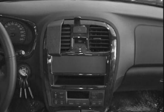 Proclip Hyundai Sonata 02- center