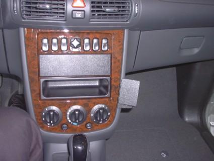 Proclip Mercedes Vaneo 02- angled