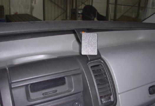Proclip Renault Trafic 02- angled