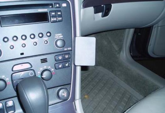 Proclip Volvo V70 05- angled